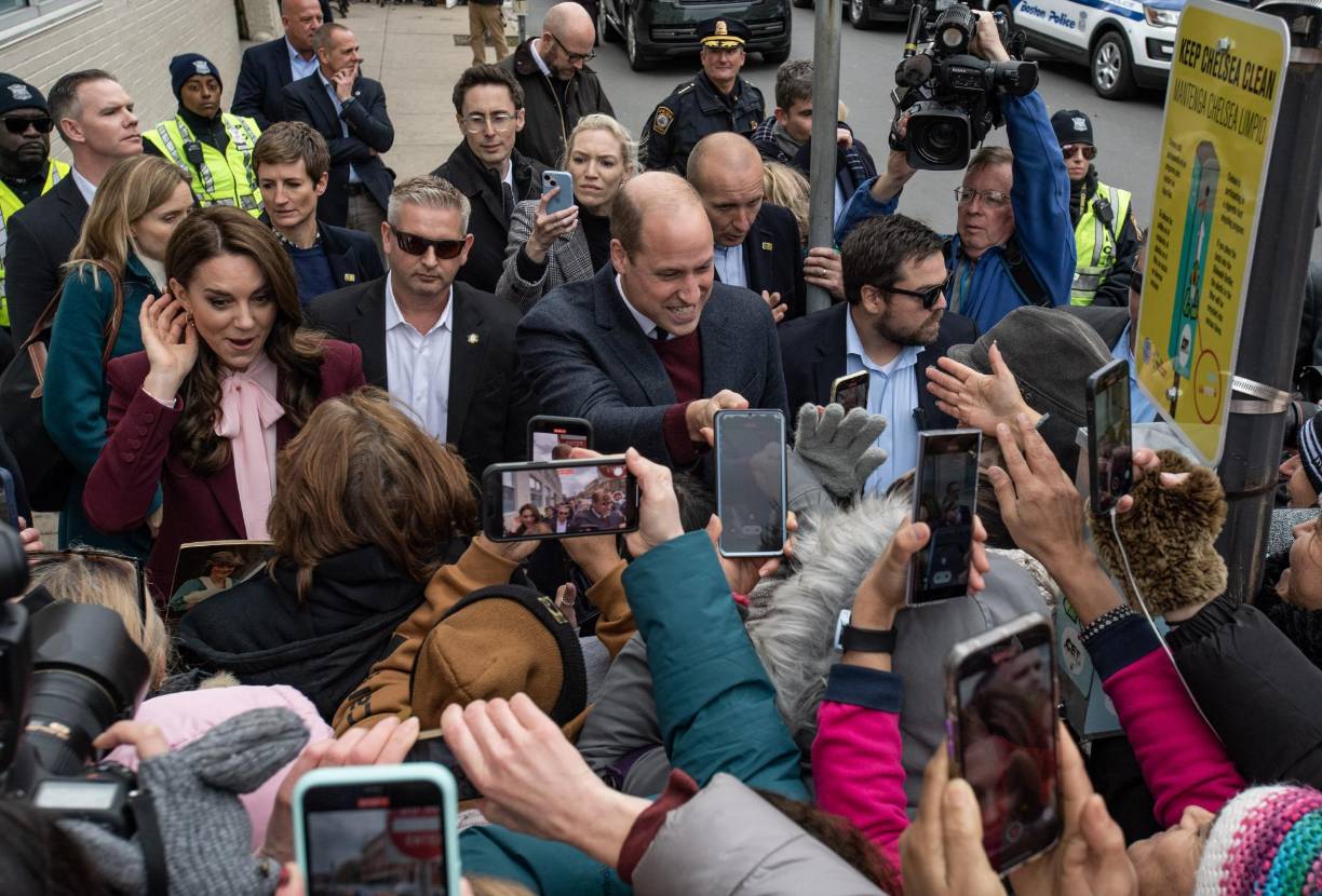 William y Kate no pisaban suelo estadounidense desde 2014, cuando llevaron a cabo una visita a Nueva York, y anteriormente habían estado en Los Ángeles (EE.UU.) en 2011.