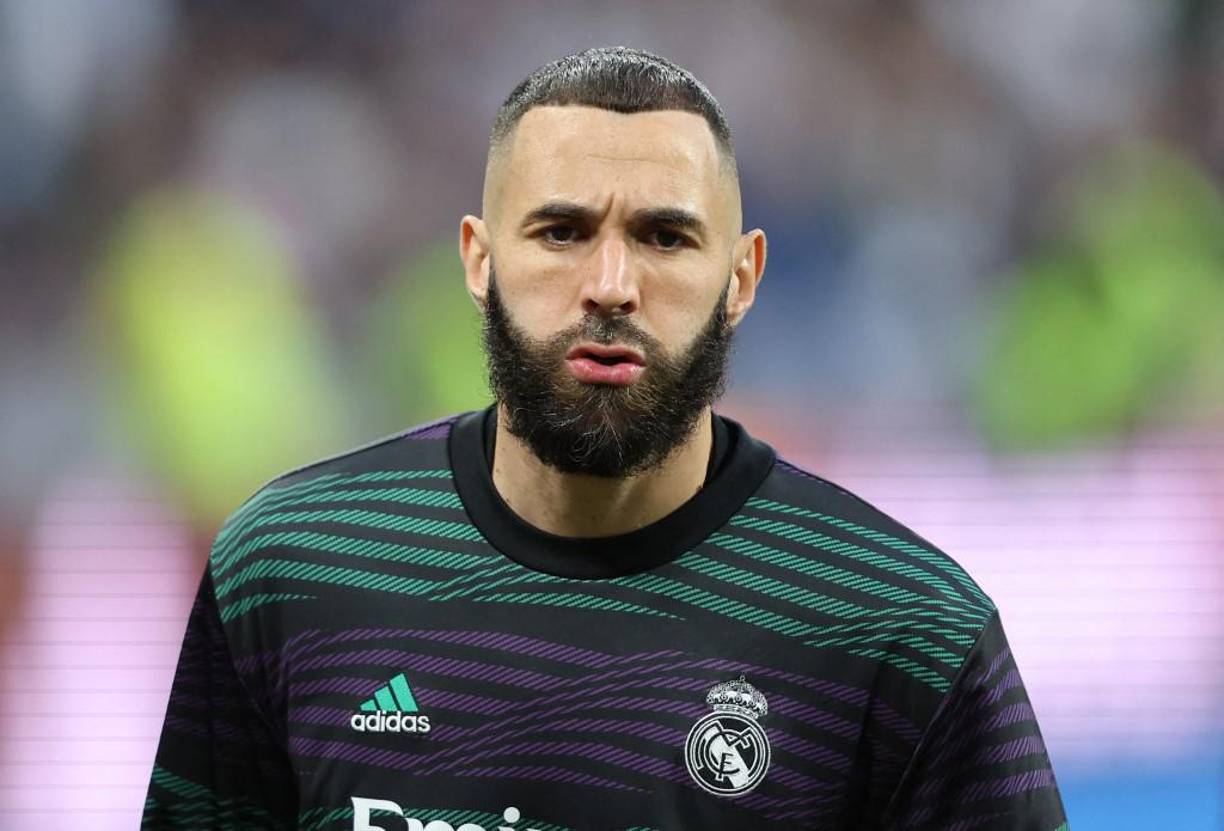 Otro motivo de su salida del Real Madrid es que Benzema quedó muy tocado de la eliminación en Champions League ante el Manchester City a causa de las malas sensaciones que dejó a lo largo del encuentro en el Etihad.