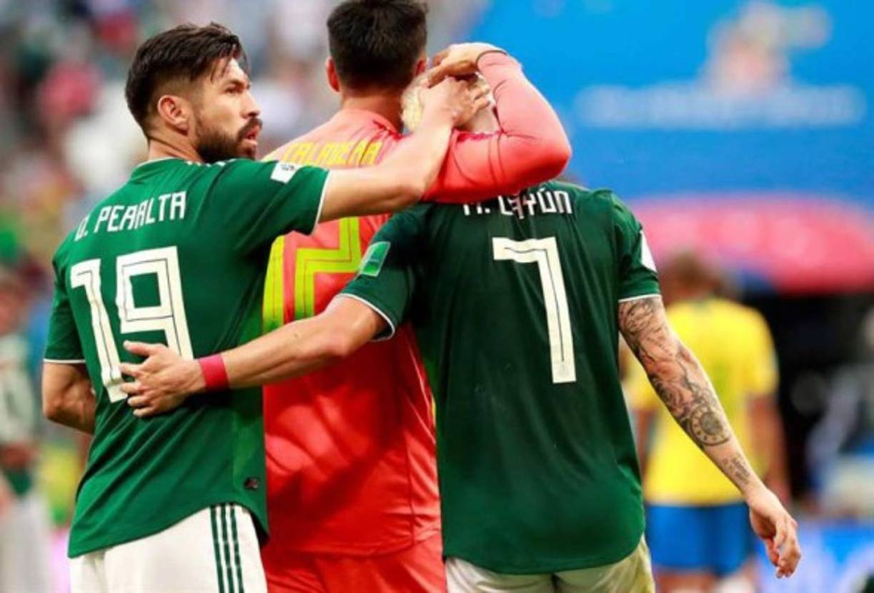 A pesar de pinta de maestro de matemáticas de su entrenador, Juan Carlos Osorio, la eliminación de México en el Mundial de Rusia estuvo relacionada con los números; el fútbol se gana con goles y en Rusia el 'tri' estuvo 213 minutos sin anotar.<br/>