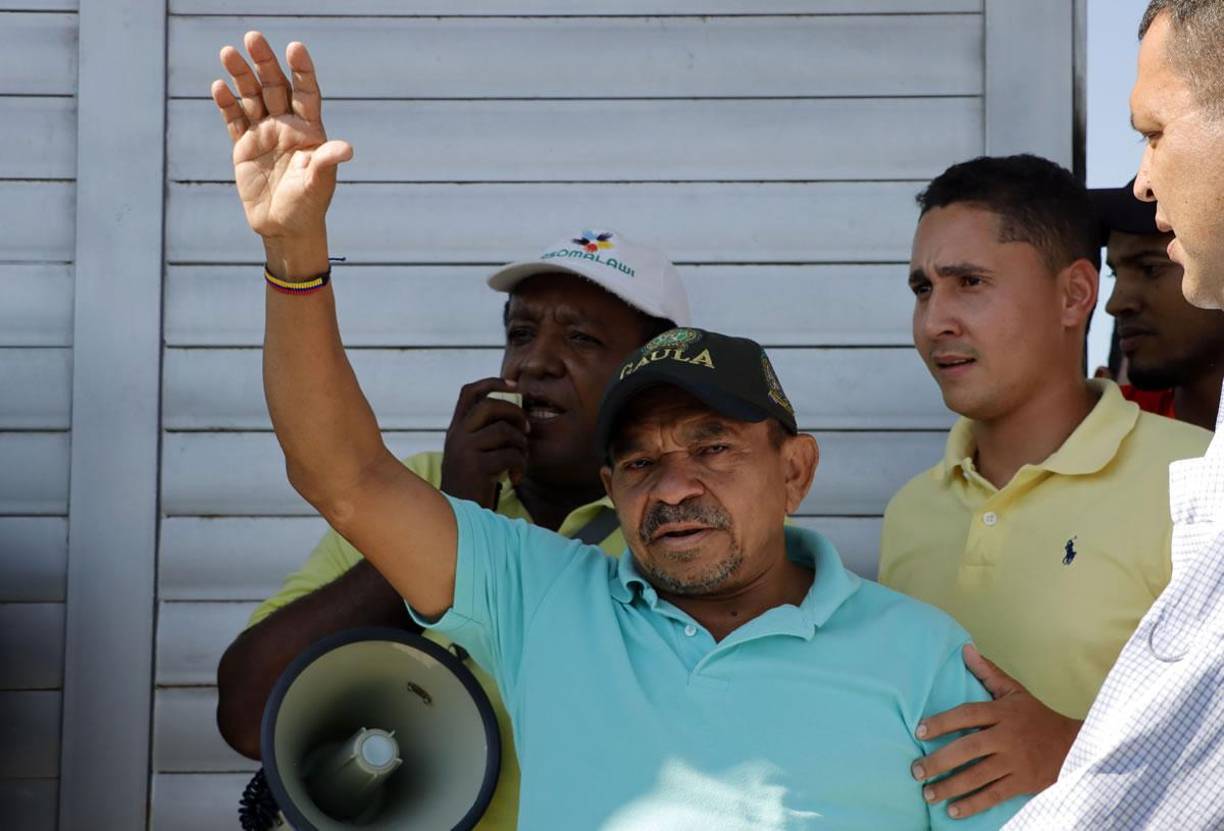 “Mané” fue clave en el meteórico ascenso de su hijo Luis Díaz pues, a diferencia de muchos de sus compañeros, apoyó la aspiración del novel jugador, según fuentes consultadas por la AFP.