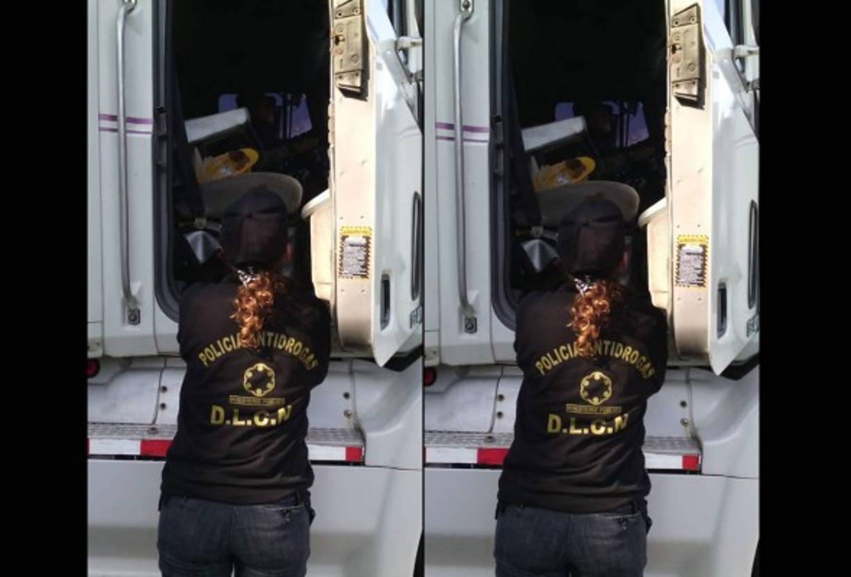 La DLCN, Fiscalía y Atic ayer incautaron casas en la urbanización El Pedregal, un plantel con maquinaria en el barrio El Tamarino, 41 carros y un centro comercial. Son 116 bienes asegurados.