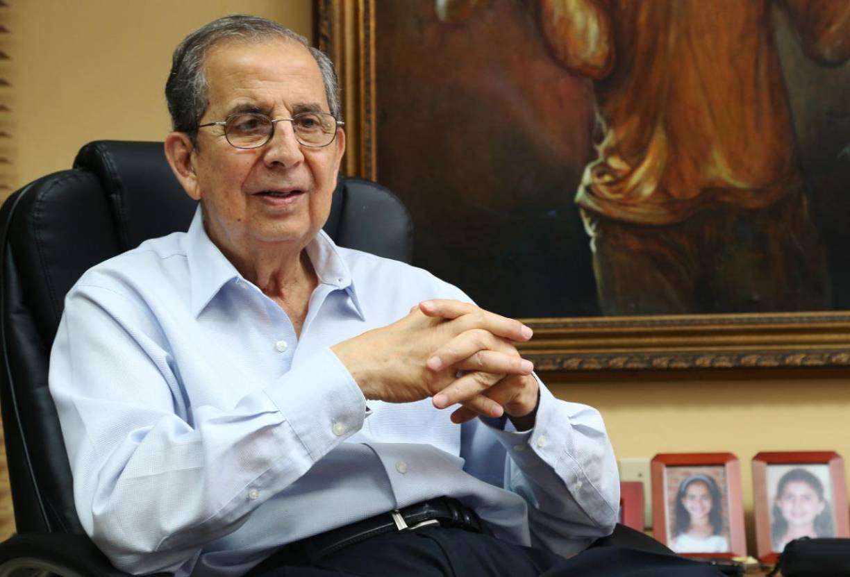 José Francisco Saybe, director del Círculo Teatral Sampedrano y un ícono de la cultura en Honduras, falleció este martes 22 de febrero a los 85 años. La noticia de su muerte ha causado conmoción entre los hondureños. 