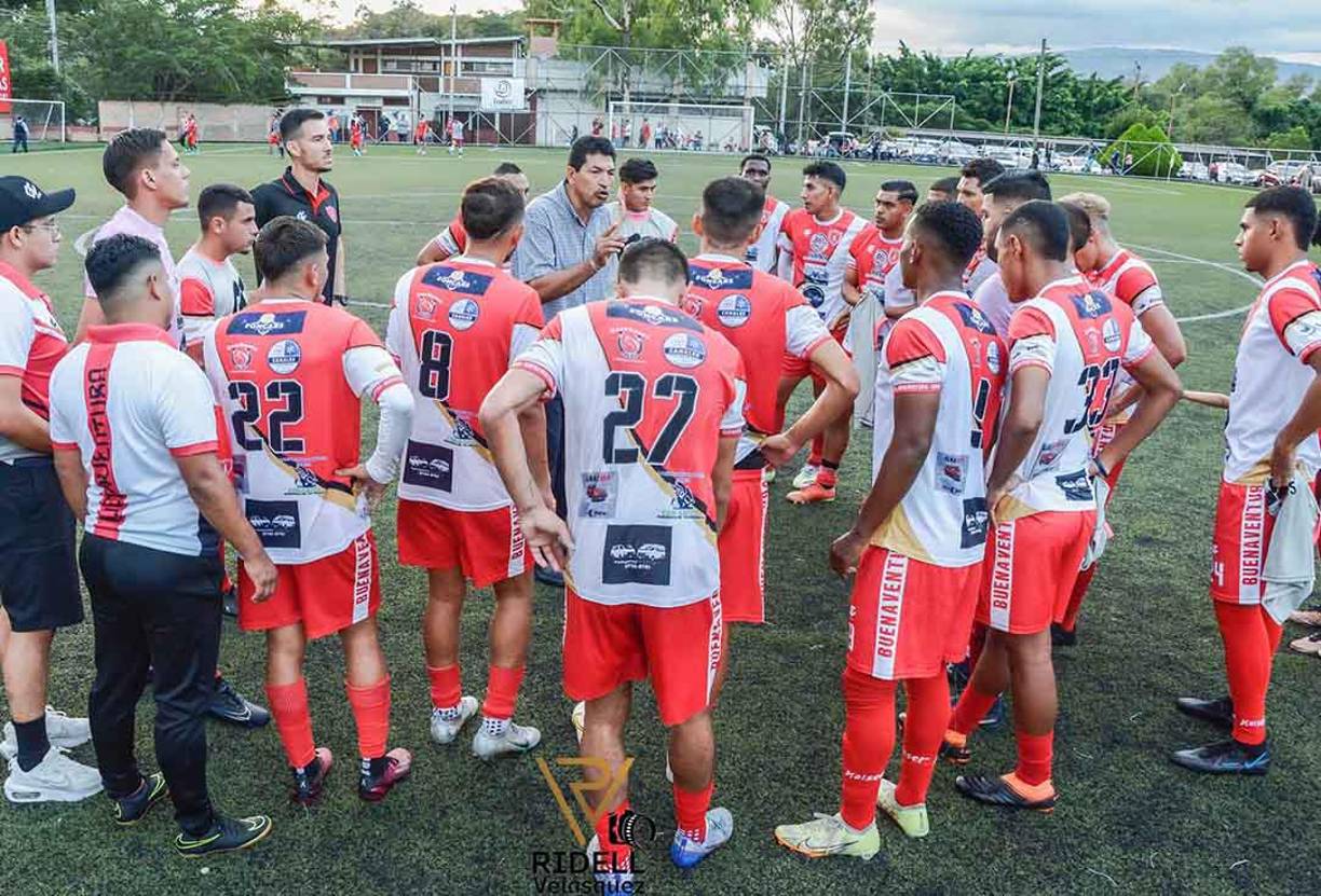 Es por ello que FC Buenaventura decidió rescindirle el contrato al ‘Caguama’ Cerna. Esto sucedió hace un mes, según confirmó un directivo del club.