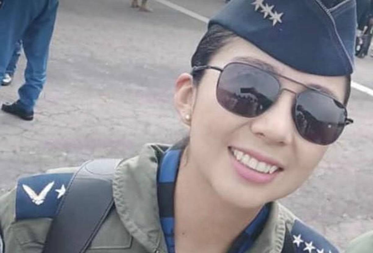 Su hazaña fue lograda en 2014. “Mi sueño es llegar lo más alto que se pueda”, dijo en ese entonces. En Ecuador lloran la muerte de la destacada piloto de la Fuerza Aérea Ecuatoriana. 