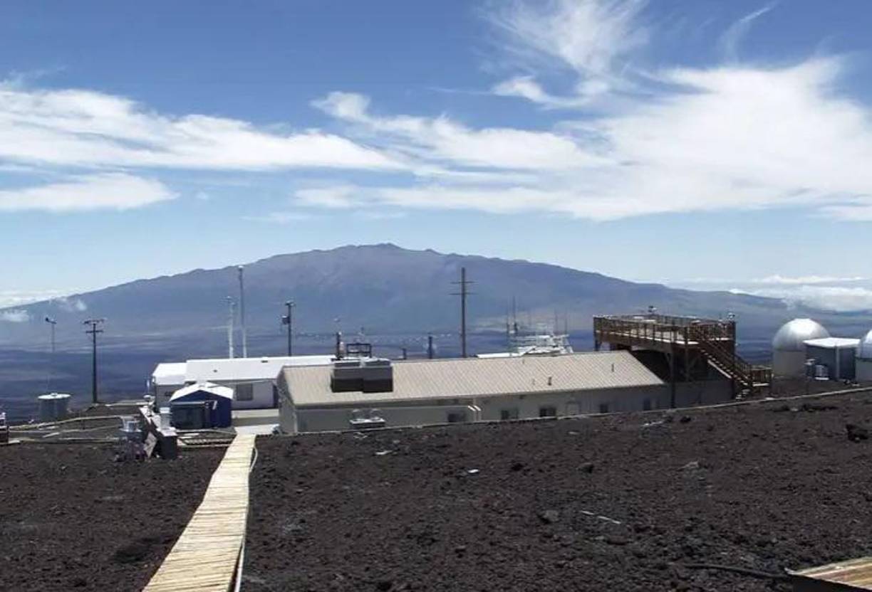 El Mauna Loa, el más grande de la Tierra, ha entrado en erupción 33 veces desde 1843, según el USGS.