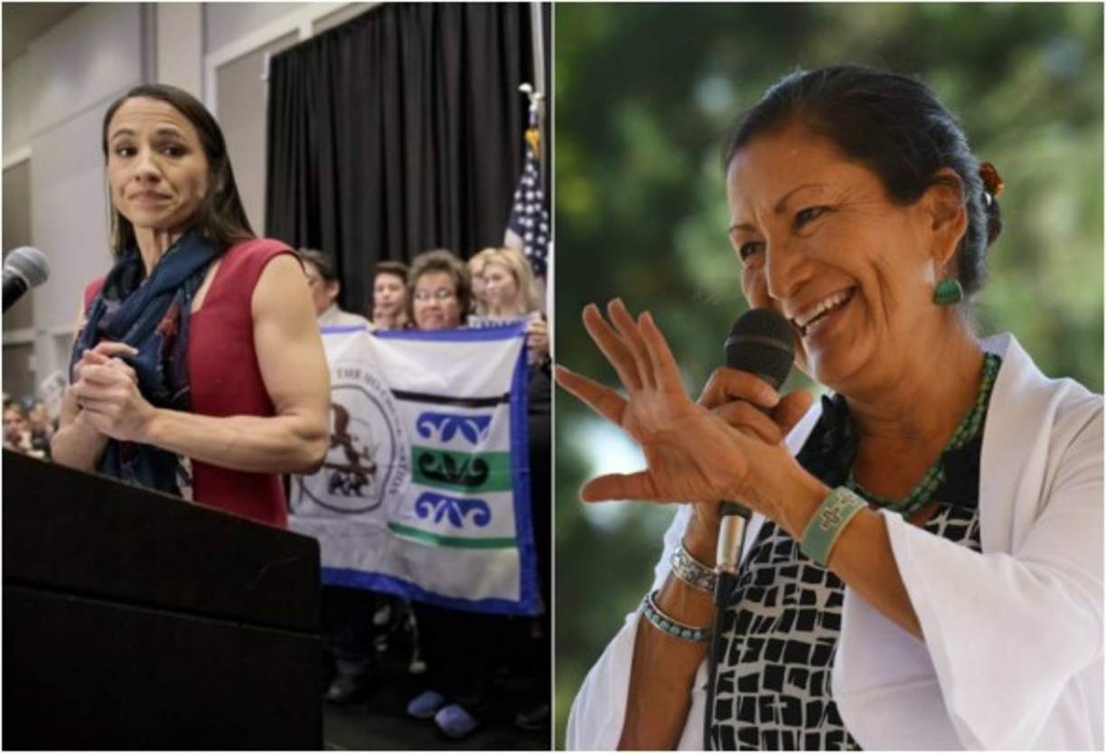 Sharice Davids y Deb Haaland, primeras mujeres indígenas.<br/><br/>Estas demócratas se convirtieron en las primeras mujeres indígenas estadounidenses elegidas al Congreso en Washington.