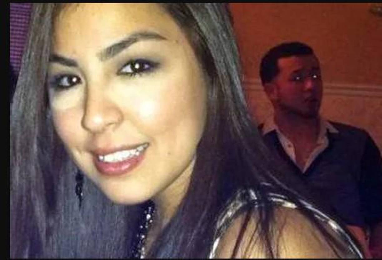 Según familiares, Estrella conoció a Arnaldo en una fiesta y se sintió atraída. Al poco tiempo de iniciar una relación comenzaron a vivir juntos en Chicago. 