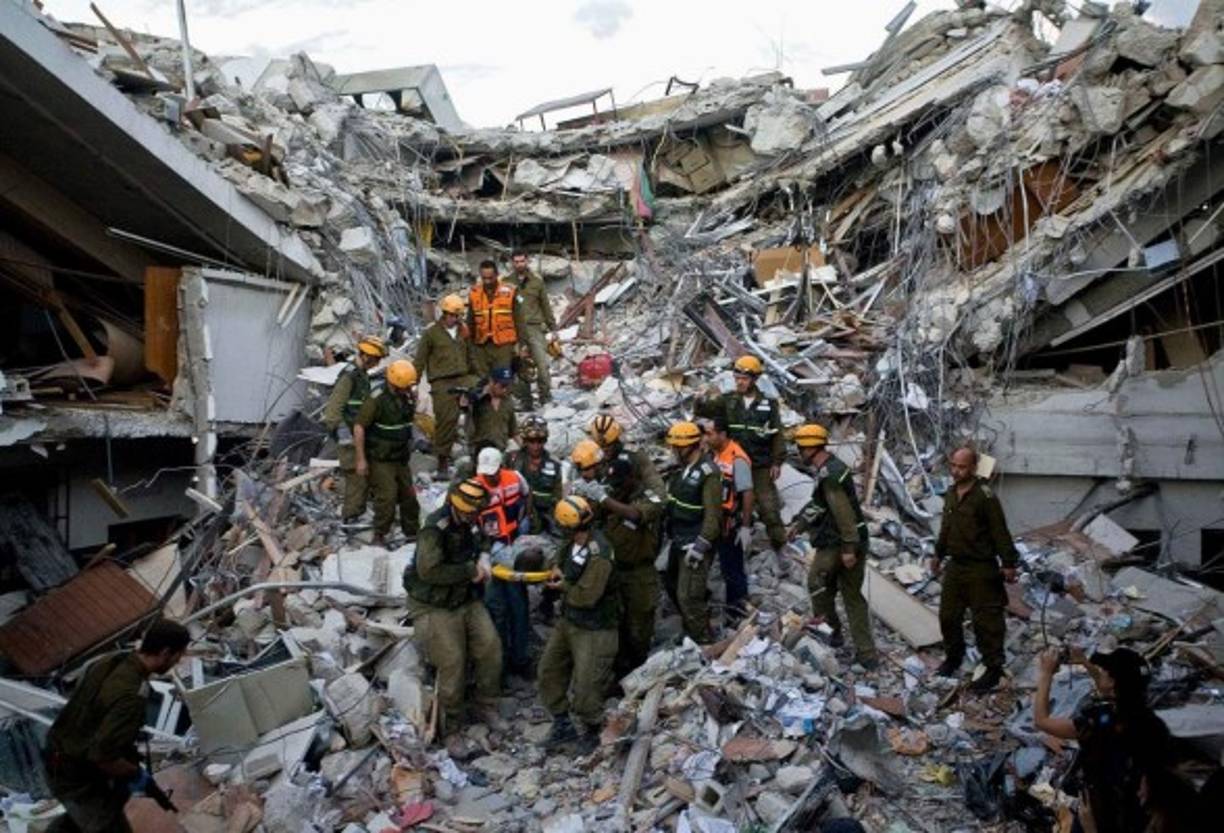 Tras el terremoto de magnitud 7,5 con epicentro en Afganistán que también afectó a India y a Pakistán hacemos un recuento de los sismos más devastadores de la historia reciente. El 14 abril 2010 un terremoto de 7,1 dejó 2,700 muertos en China.