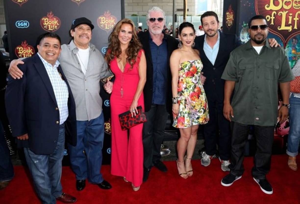 Ricardo 'El Mandril' Sánchez, Danny Trejo, Kate del Castillo, Ron Perlman, Ana de la Reguera, Diego Luna en la premier de 'Book of Life'.