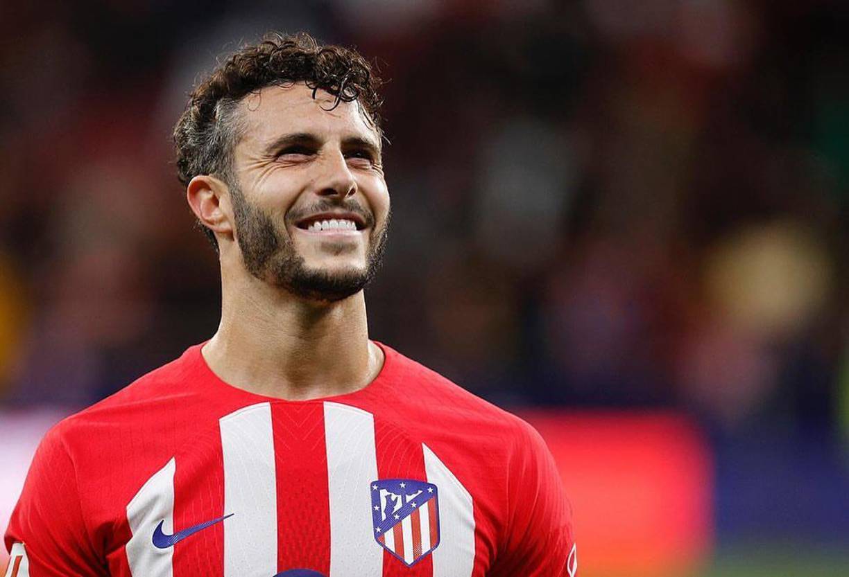 Napoli desmiente el interés por Mario Hermoso: “Tuttosport sigue hablando de Mario Hermoso y el Napoli, pero la defensa quedó completa con las llegadas de Rafa Marín y Buongiorno. Hermoso no forma parte de los objetivos de nuestro club”, anunció la entidad en redes sociales.