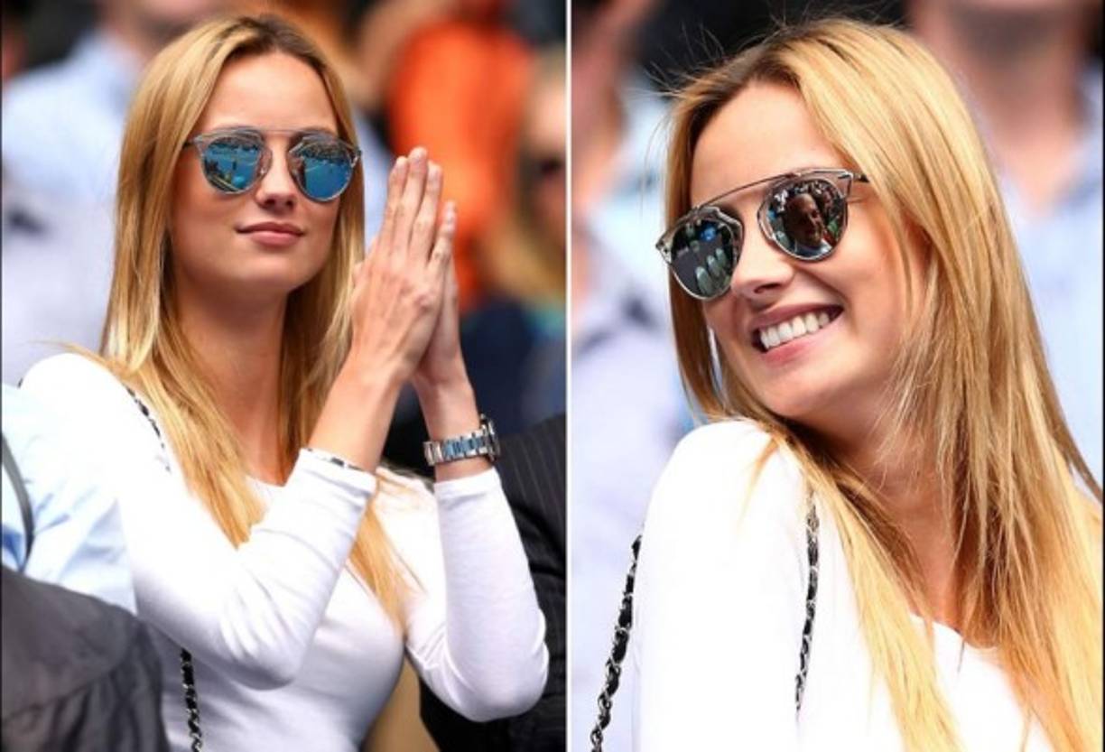 Ester Satorova disfruta mucho del tenis.