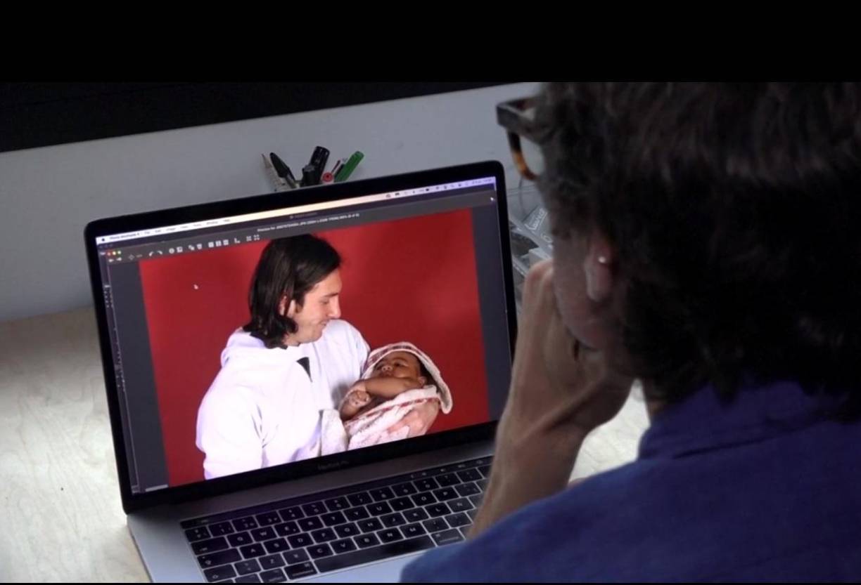 Todo el mundo ha visto las virales fotografías de un joven Lionel Messi junto a un Lamine Yamal de bebé. 