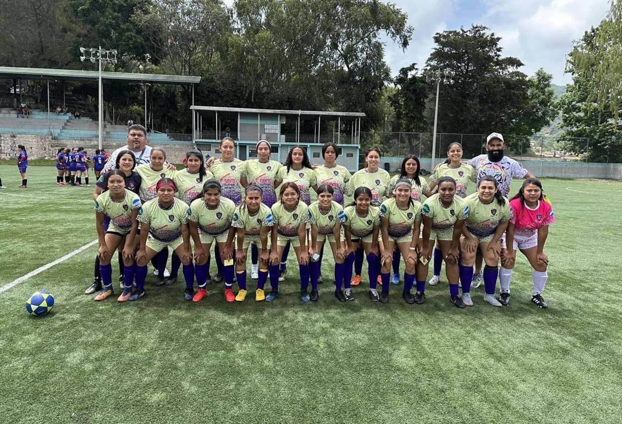 Aunque no hay una fecha oficial para el primer certamen femenil profesional en Honduras, los clubes se empiezan a armar hasta los dientes.