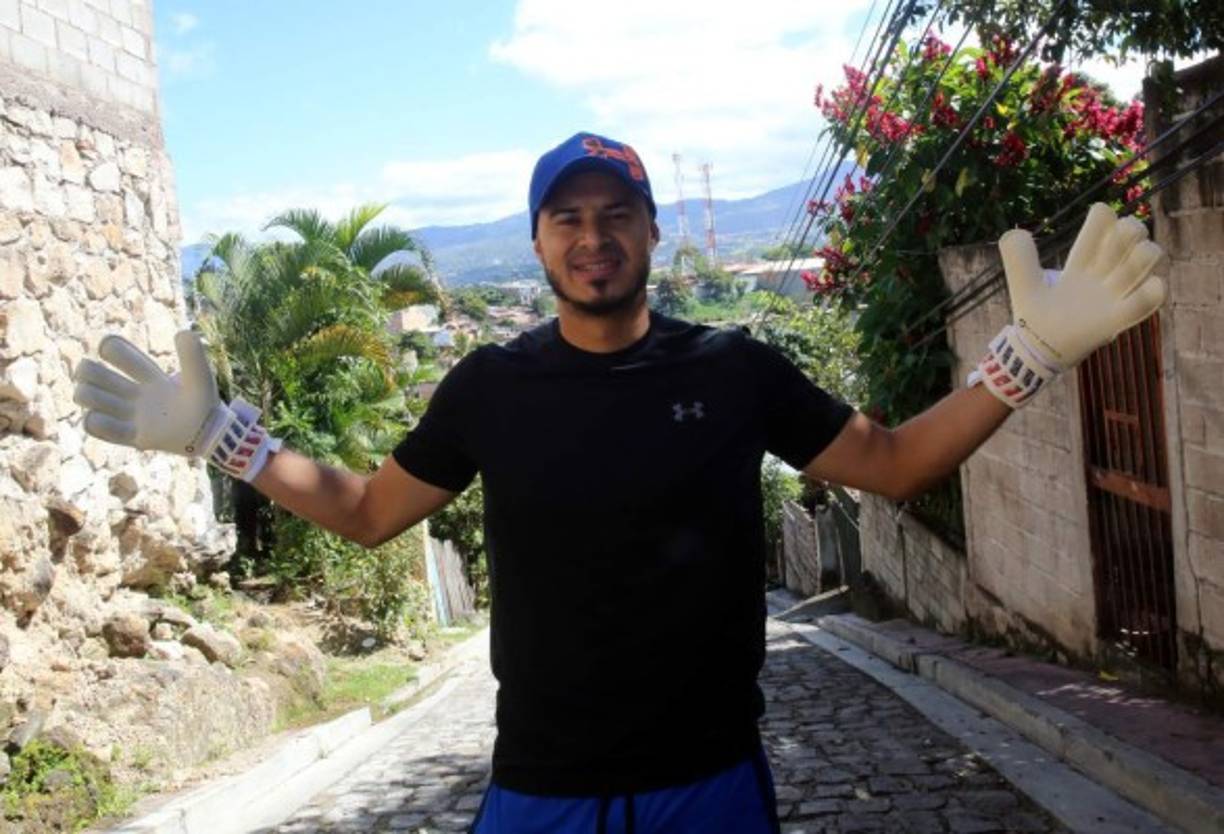 Celio Valladares: El portero finalizó su contrato con la UPN y en el cuadro universitario trabajan para llegar a un acuerdo con el guardameta. Entra en los planes para que siga en el equipo.