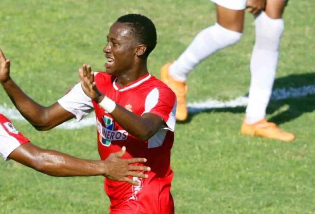 Sorpresa. Kevin Güity, jugador que pertenece al Olimpia y que jugó la campaña pasada cedido a préstamo en Real Sociedad, es nuevo legionario hondureño y jugará en Europa. El extremo se unirá al Crusaders FC de la primera división de Irlanda...