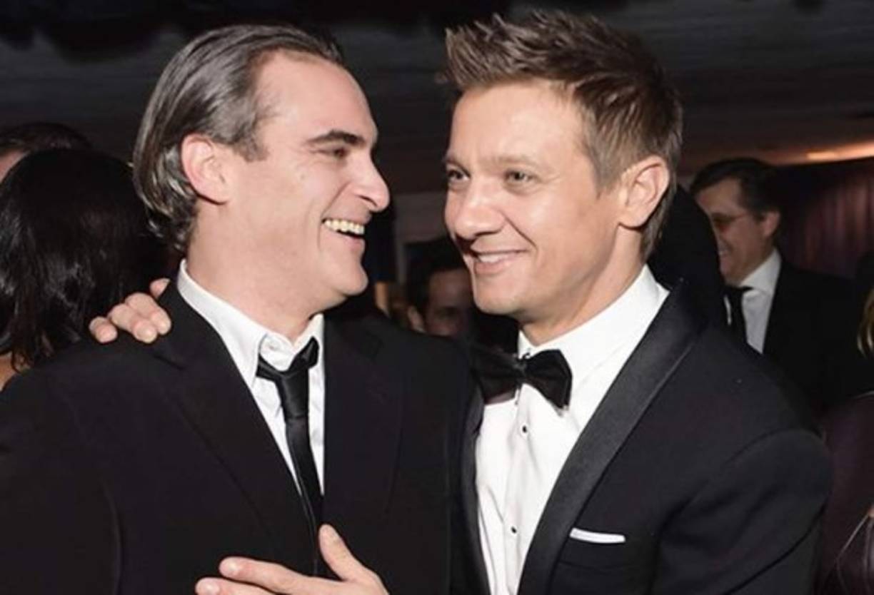 Policemen in riot gear prepare to fire rubber bullets to engineering students who took to the streets to protest the government's reforms in the Institute of Social Security (INSS) in Managua on April 19, 2018. / AFP PHOTO / Inti Ocon