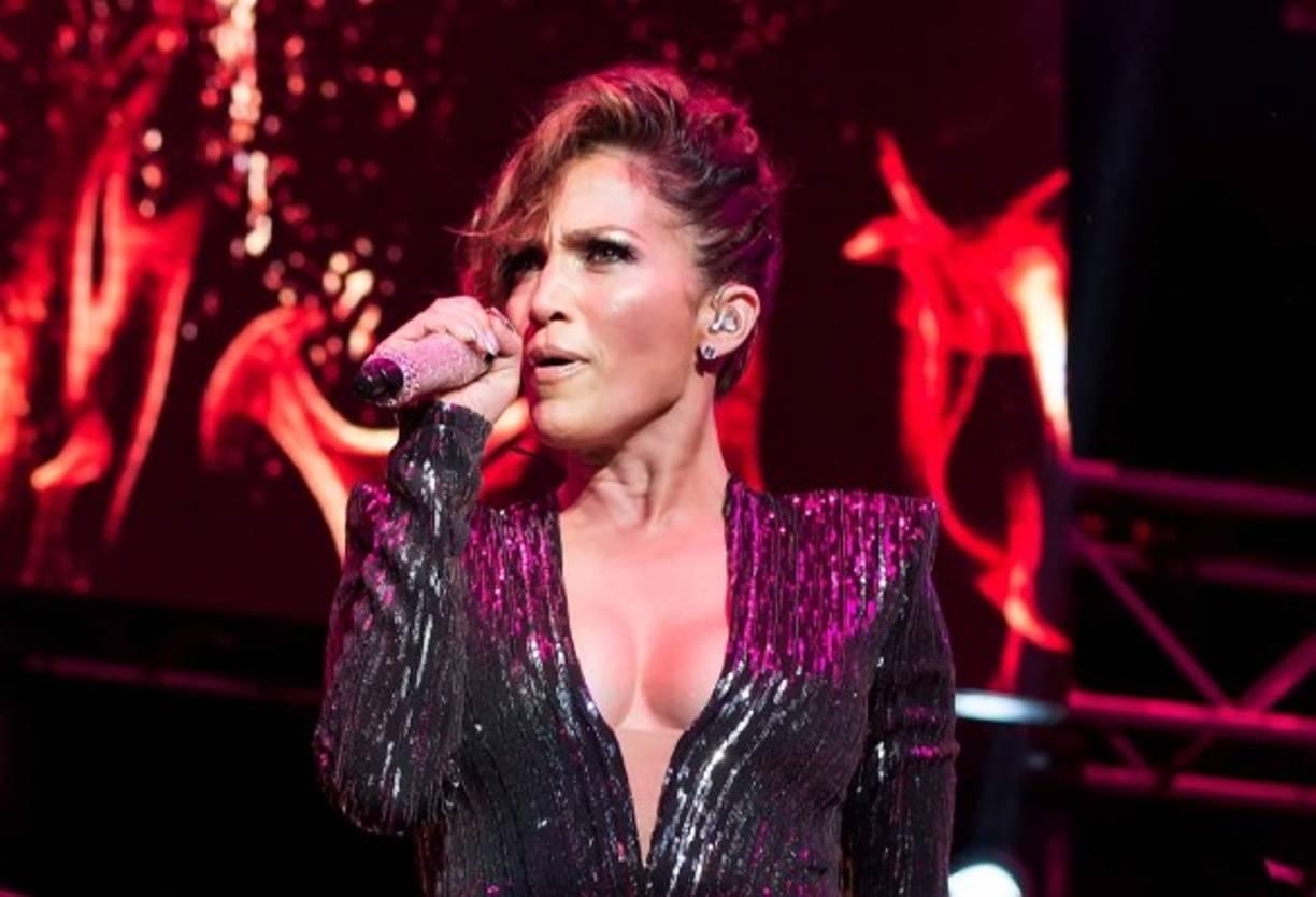 Jennifer López es una de las cantantes que más disfruta darlo todo en el escenario.
