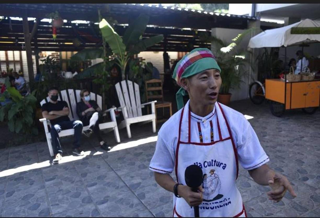 “Cuando supe lo que había pasado, quise apoyarlos ya que los considero buenos amigos”, detalló el influencer más querido de Honduras.