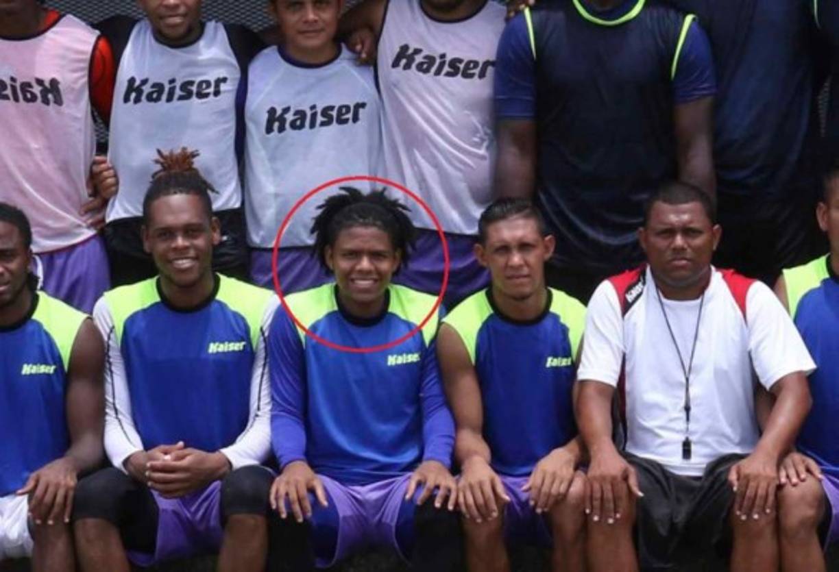 Jonathan Colón, ex Deportes Savio y Lepaera FC, ha firmado contrato con el PSG de San Manuel, nuevo club en la Liga de Ascenso.