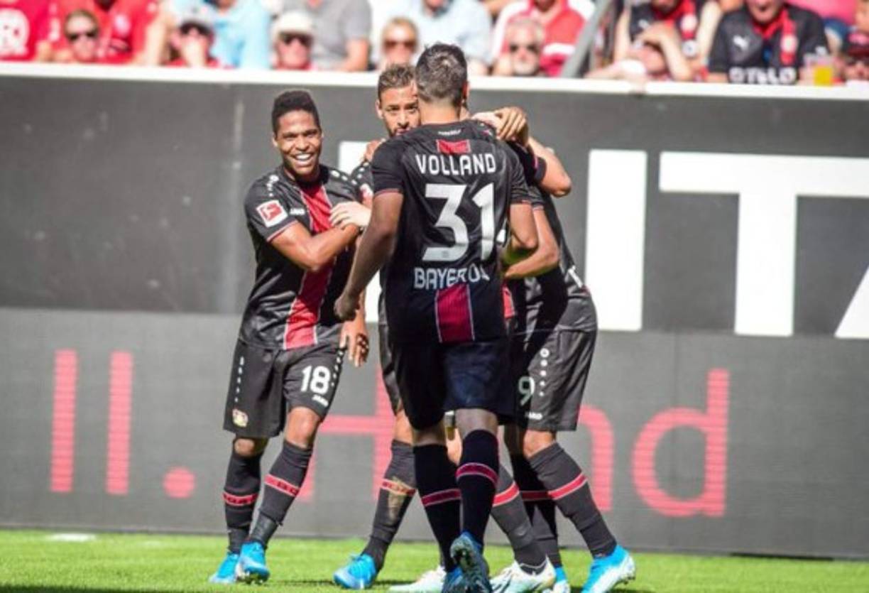 Bayer Leverkusen (Alemania).