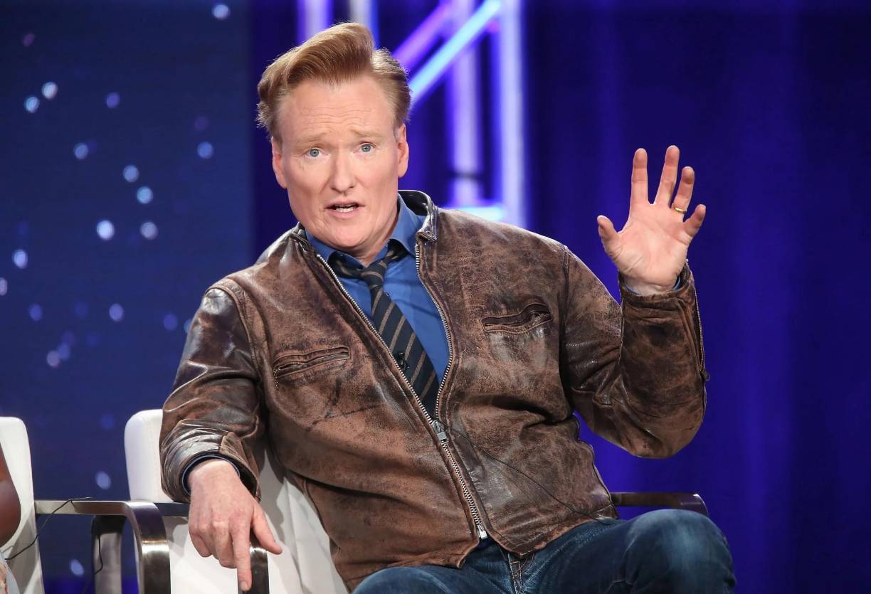 La transmisión de ABC de la 96 edición a principios de este año atrajo a 19,5 millones de espectadores, la máxima audiencia en cuatro años. Conan Christopher O’Brien es un presentador de televisión, comediante, escritor, productor, músico y actor de voz estadounidense.