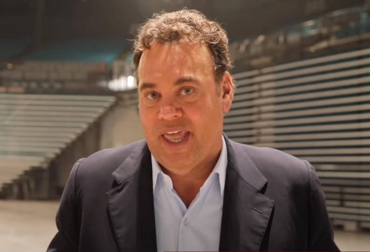 Tras las palabras de Paco Villa, Faitelson le respondió al narrador de TUDN: “¿Pinche escoria?”...No, te equivocas Paco, no nos insultemos. Es indudable que el nivel del debate o de la discusión ha bajado”, indicó.