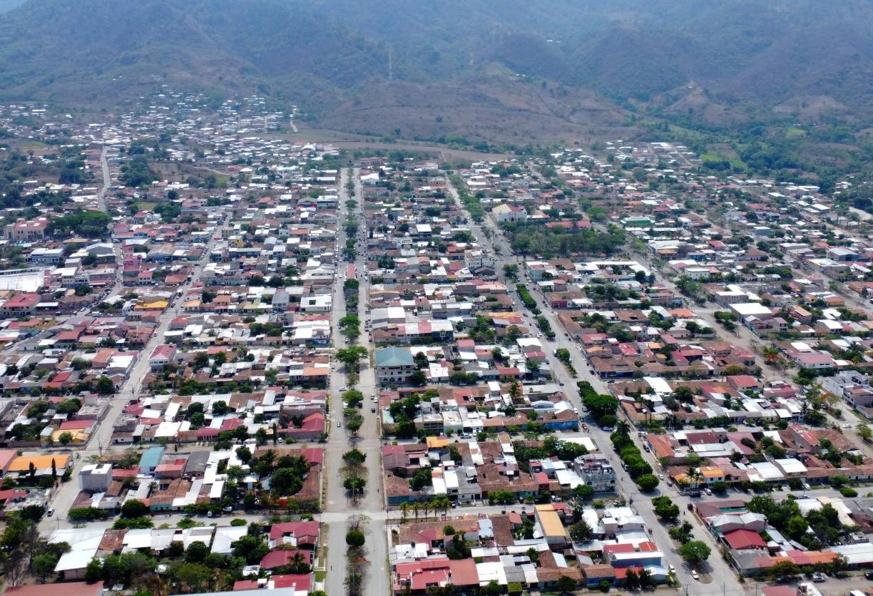 <b>El 17 de septiembre de 1935, el Congreso Nacional por decreto Nº 83 designó a la Nueva Ocotepeque el título de cabecera departamental de Ocotepeque. Y en 1958, también el legislativo abolió el nombre de Nueva Ocotepeque y se llamo solo “Ocotepeque”.</b>