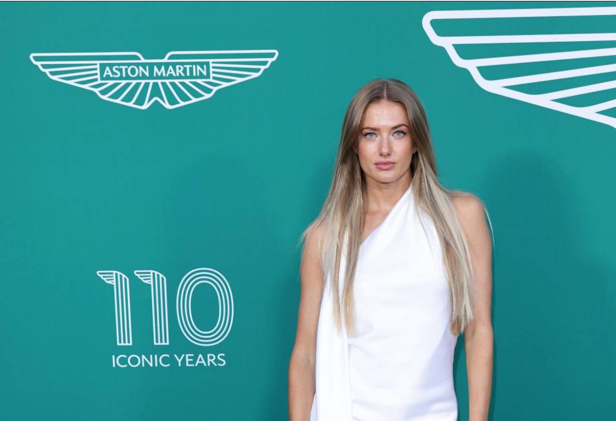 La joven atleta, es modelo de pasarelas; recientemente desfiló para la firma Hugo Boss, en la Semana de la Moda de Milán.