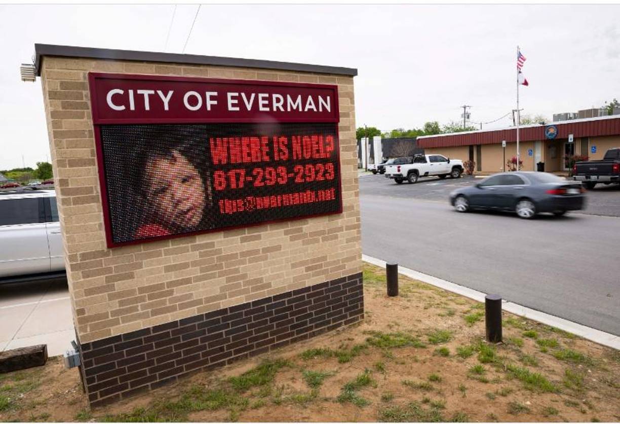 Durante la verificación de bienestar, después de que las autoridades recibieran una denuncia anónima de que el niño de seis años había desaparecido, Rodríguez-Singh mintió y dijo que Noel estaba en México con su padre biológico, según Spencer. Las autoridades no tuvieron motivos para dudar de su historia en ese momento, pero la policía confirmó más tarde que el padre fue deportado antes de que Noel naciera y nunca ha conocido al niño, dijo.