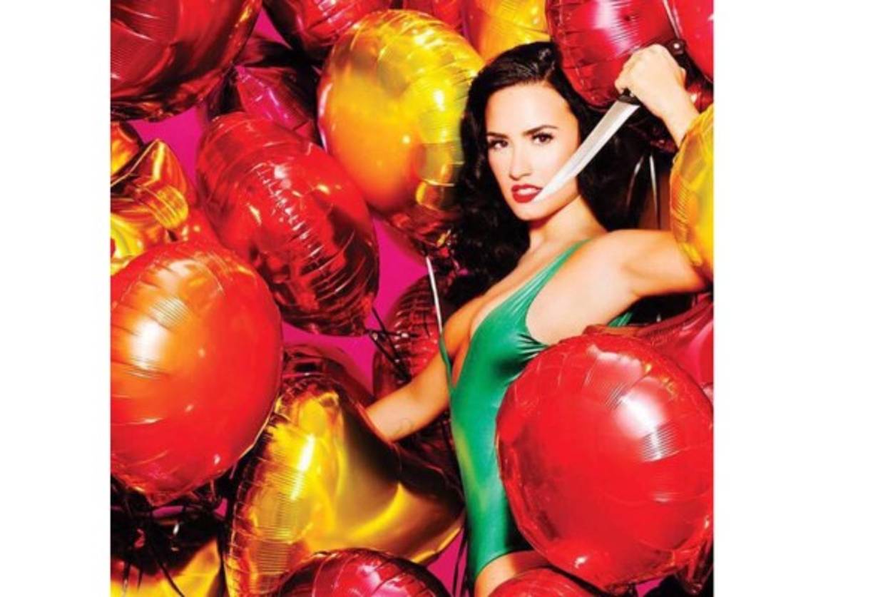 La sesión de fotos ha mostrado un lado mucho más sensual de la ex chica Disney.