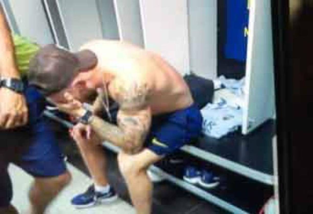 El uruguayo Nahitan Nández fue otro de los afectados.