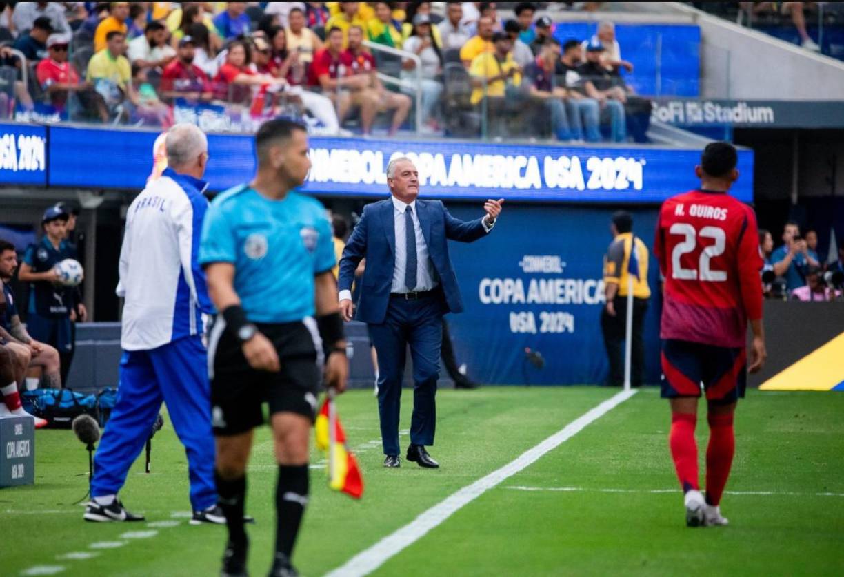 Gustavo Alfaro se llevó los méritos en el estreno de Costa Rica en la Copa América 2024 con su empate frente a Brasil sin goles en el debut.