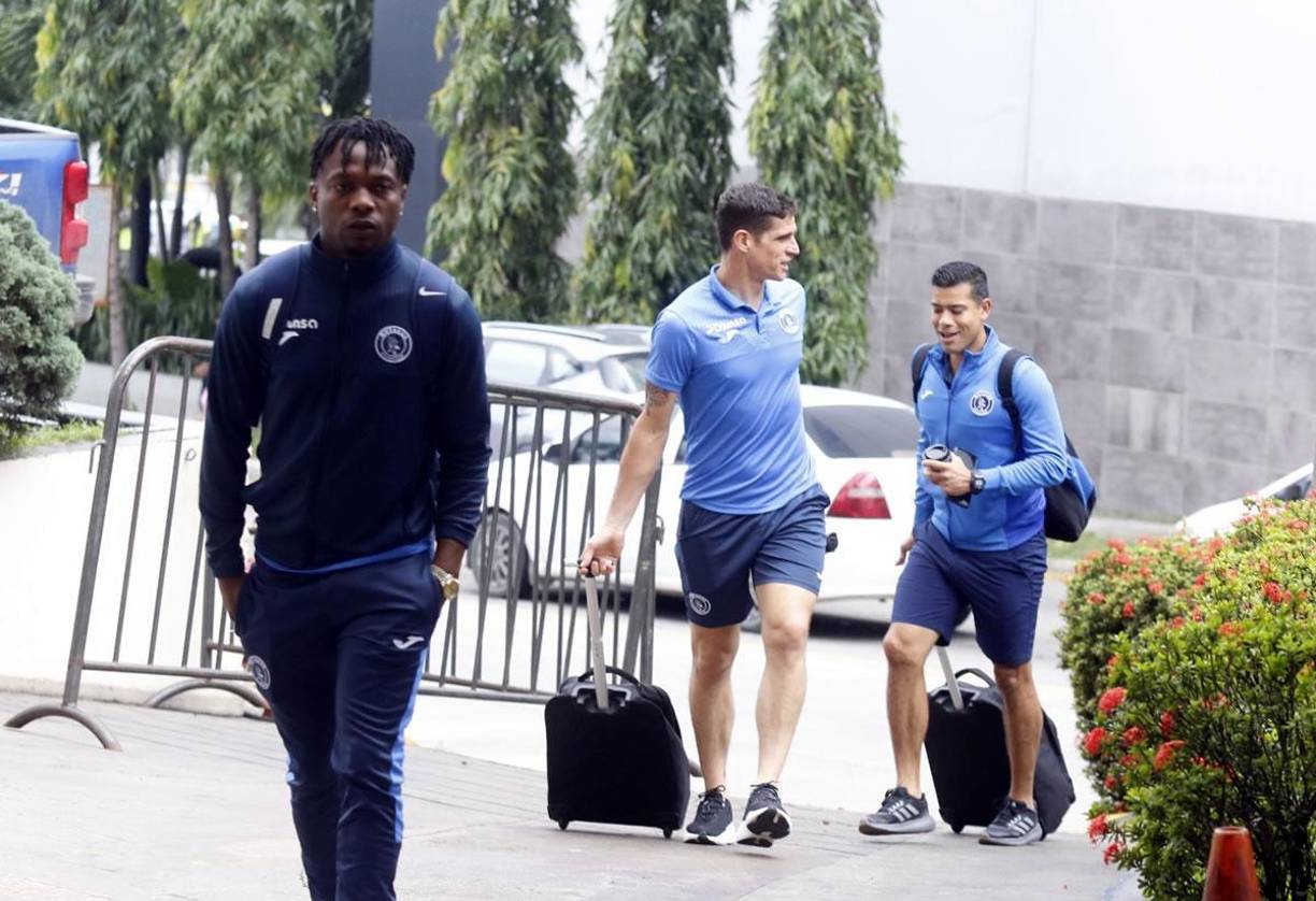 La delegación del Motagua llegó por la tarde a San Pedro Sula y se concentró en el hotel donde descansará para afrontar el partido del sábado ante el Marathón.