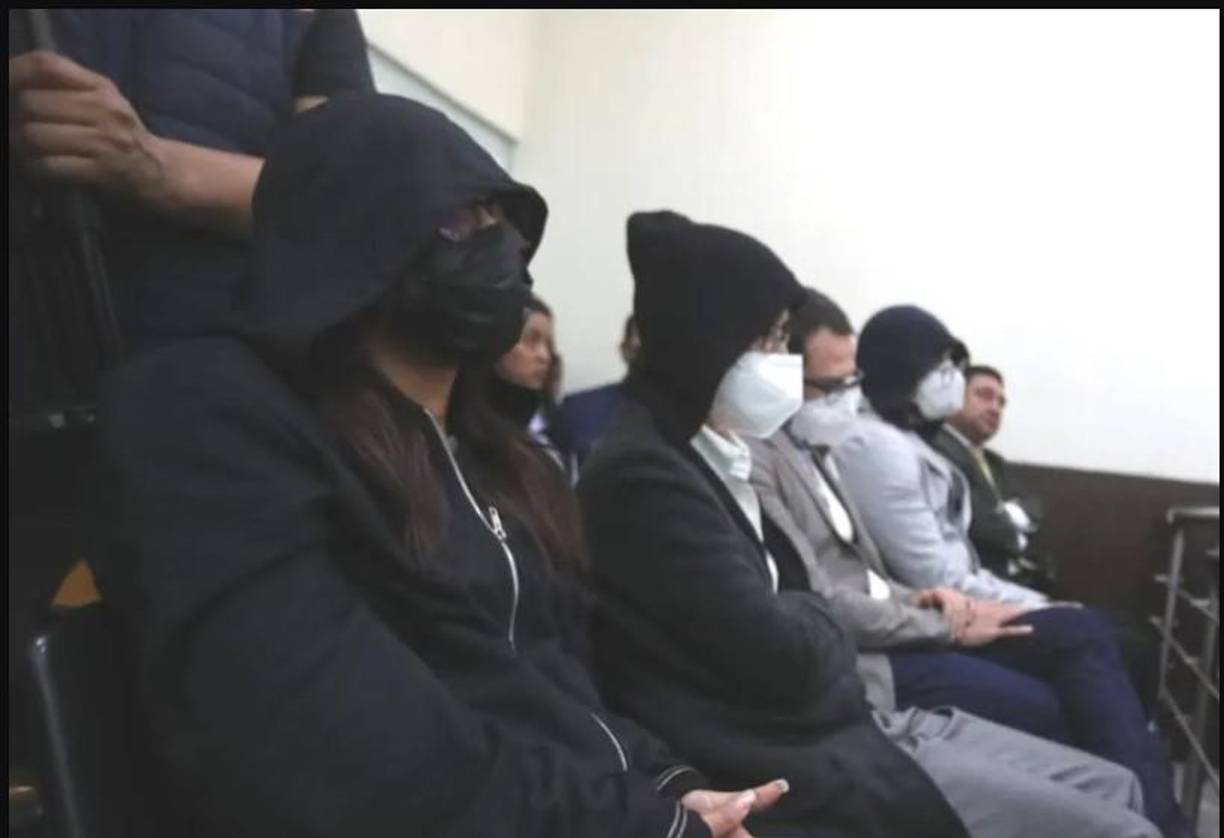 En otra de las llamadas que presentó el MP se dio a conocer que Susana Roja, enfermera de Malouf, y a quien habría simulado ser “Floridalma Roque”, realizó una la llamada telefónica e indicó que le doctor tenía planeado fugarse y dejar a los demás sindicados en el “problema”.