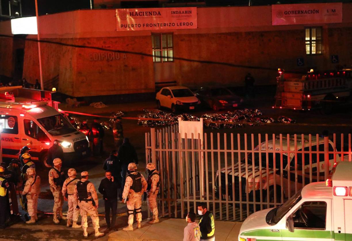 Al menos 39 migrantes murieron y 29 más resultaron lesionados en el incendio un centro de detención en la mexicana Ciudad Juárez (norte), fronteriza con Estados Unidos, informó la madrugada de este martes el gobierno de México.