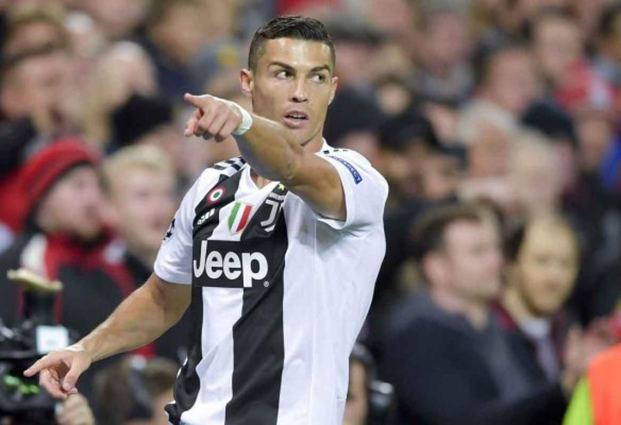 El Teatro de los Sueños le rindió homenaje a Cristiano Ronaldo y el portugués les mostró el trato recibido.