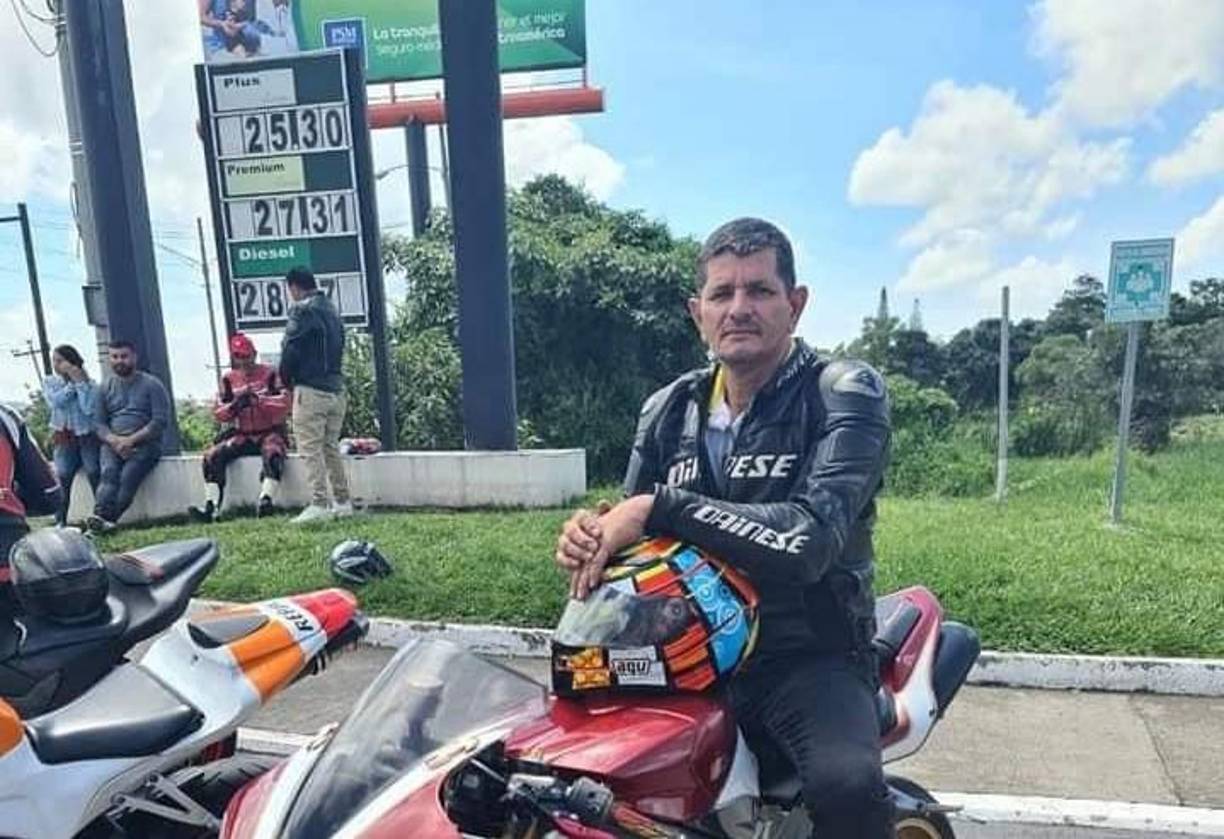Un empresario, dueño de varias unidades de transporte del sector Rivera Hernández, fue acribillado ayer por la tarde en San Pedro Sula. 