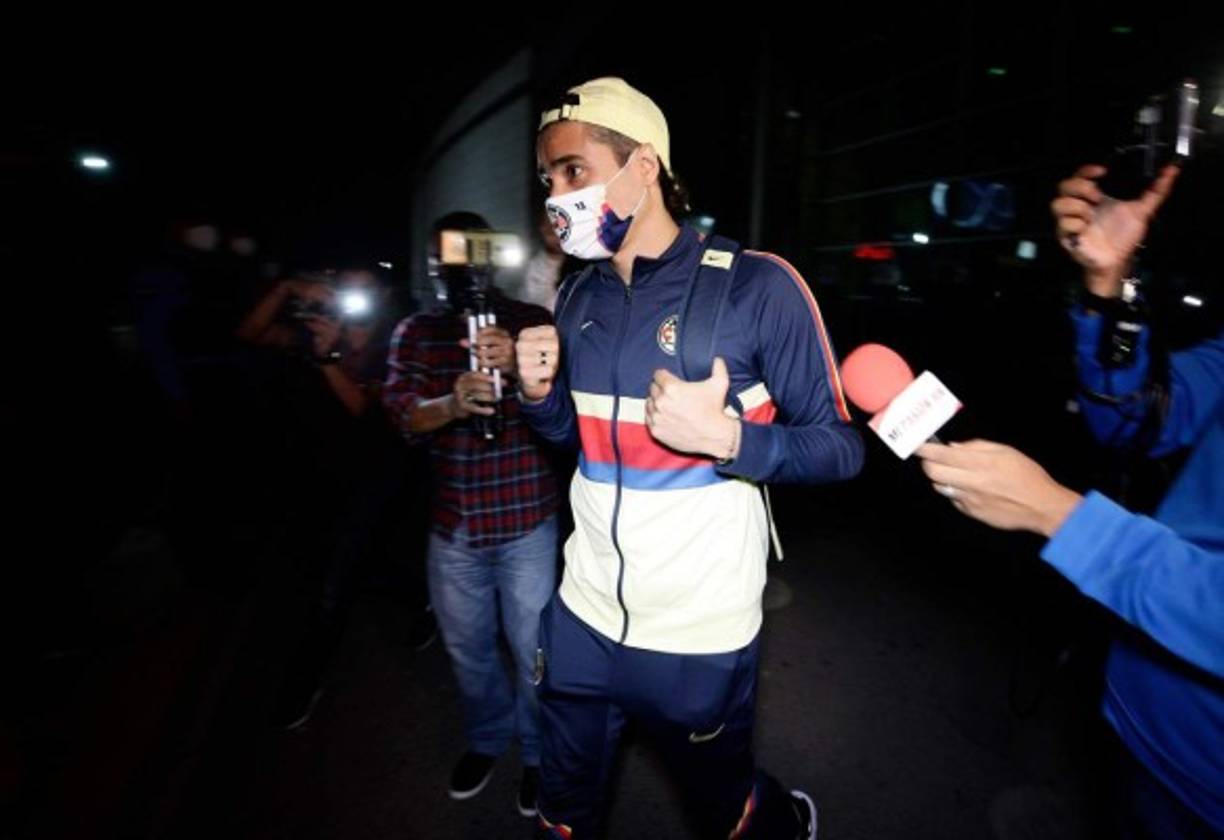 'Memo' Ochoa fue uno de los que más acaparó las miradas de los medios de comunicación en la llegada del América a la capital de Honduras.