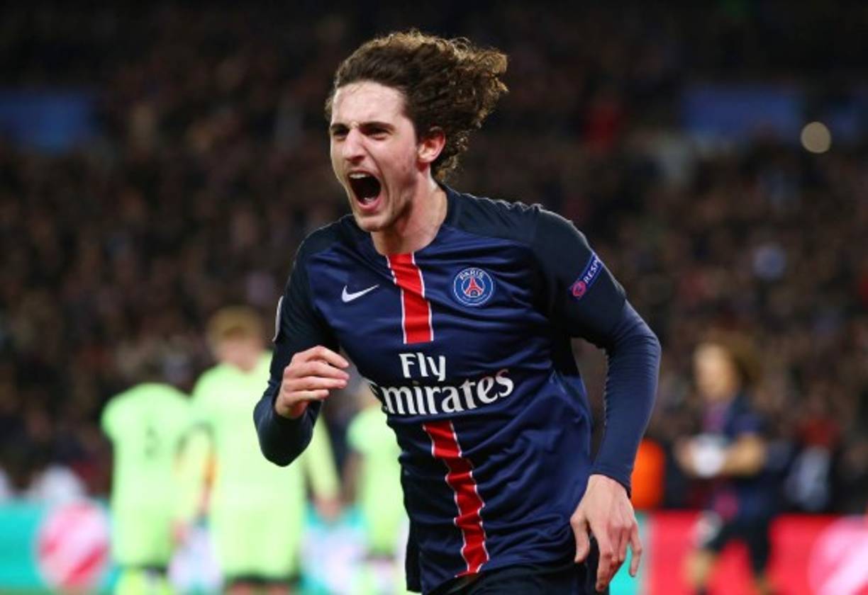 Adrien Rabiot - El Barcelona es el mejor colocado para hacerse con los servicios del centrocampista francés pero la Juventus de Turín también le sigue muy de cerca.