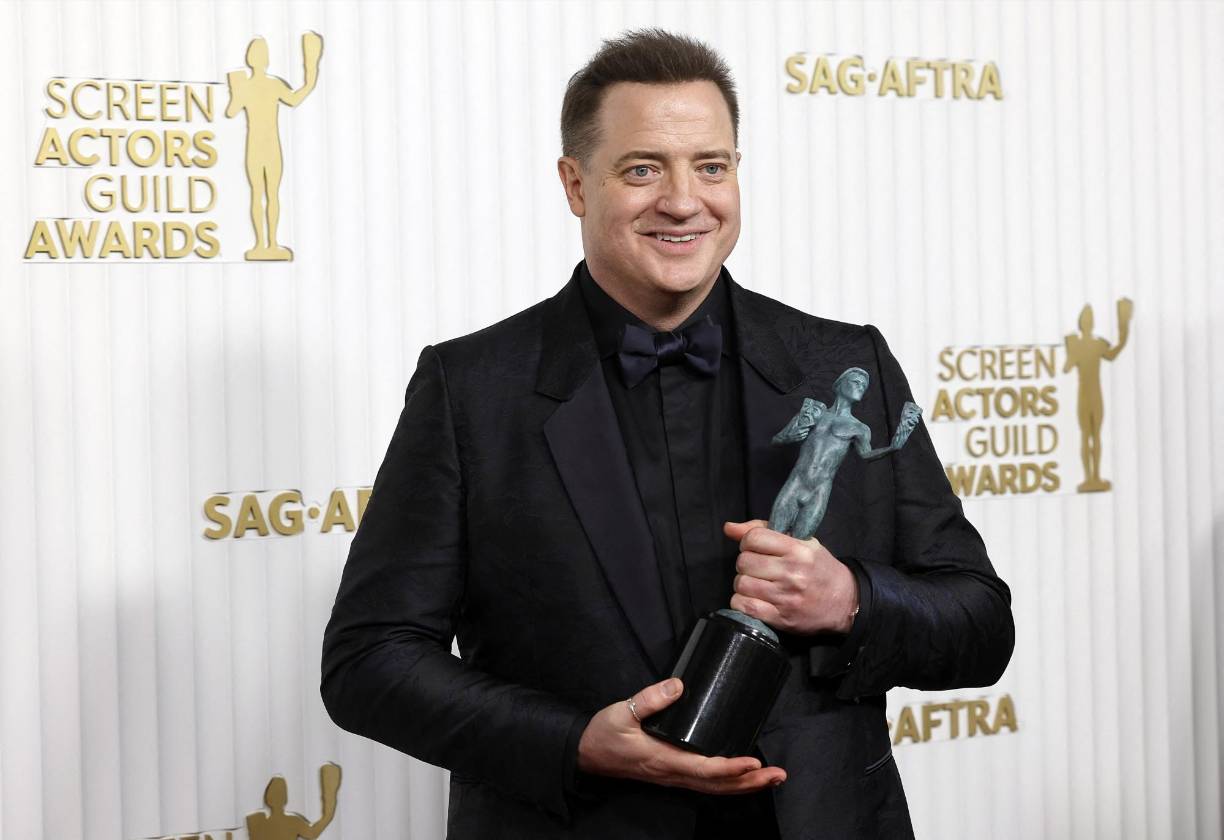 Esta noche se celebró en Los Ángeles, California la 29 edición de los Screen Actors Guild Awards, o mejor conocidos como los SAG Awards. El actor estadounidense Brendan Fraser fue uno de los grandes ganadores de la noche. Brendan llevó el premio a mejor actor principal en una película, por “The Whale”. A continuación te mostramos a todos los ganadores de la noche. 