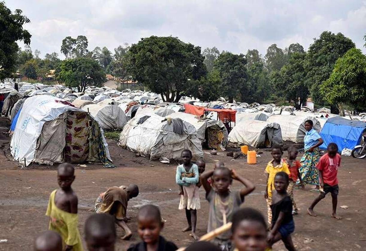  Por otro lado, las autoridades hongkonesas han reforzado las medidas de control sanitario para todos los vuelos procedentes de centros de tránsito africanos, en respuesta al brote.