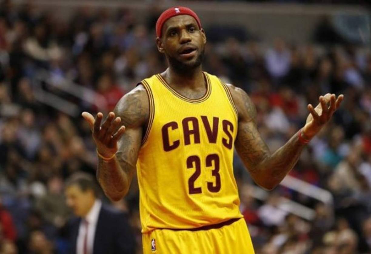 LeBron James. El jugador de los Cleveland Cavaliers, que acaba de firmar un contrato de por vida con Nike, tiene 22 millones de seguidores en Facebook.