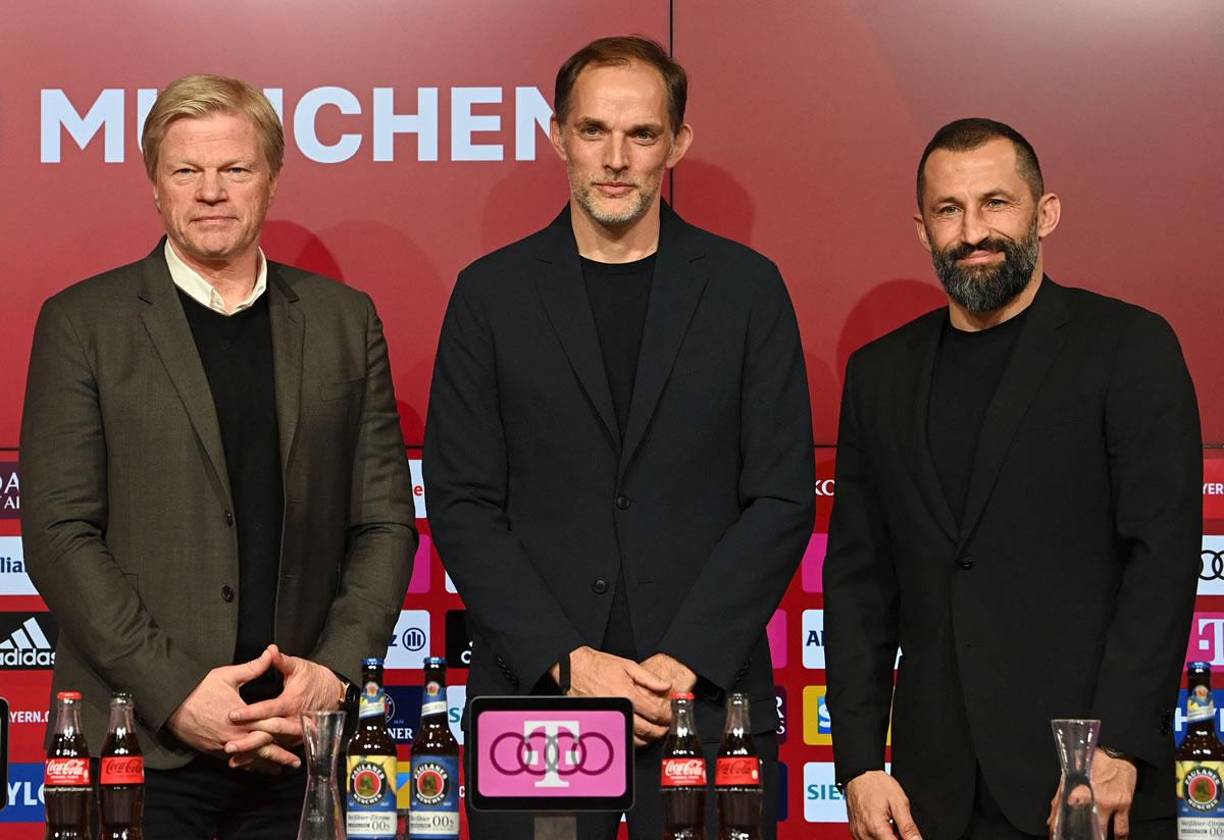Thomas Tuchel fue presentado como nuevo entrenador del Bayern Múnich por el director general del club, Oliver Kahn, y el director deportivo bosnio, Hasan Salihamidzic.