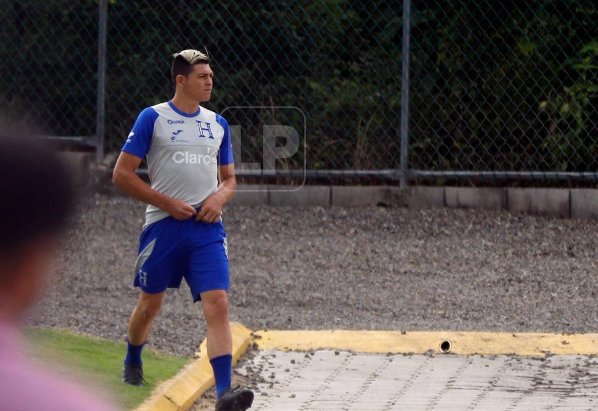 Francisco Martínez estuvo a punto de irse para Estados Unidos debido a la falta de oportunidades en el fútbol. Pero la vida le tenía una sorpresa ya que fue convocado a la selección de Honduras.
