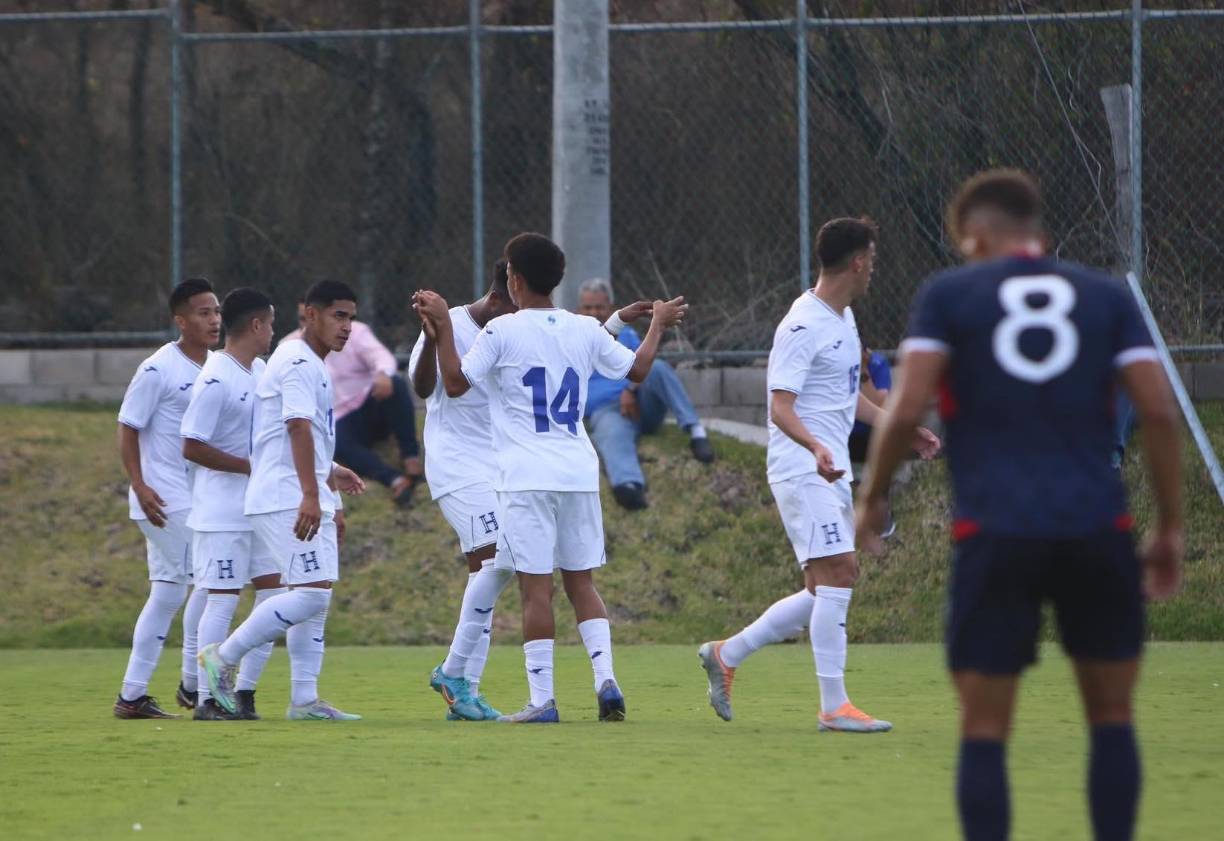 En amistoso disputado en el Centro de Alto Rendimiento del Olimpia, la Sub-20 de Honduras venció 3-2 a República Dominicana. Ambas selecciones estarán en la Copa del Mundo de Indonesia.