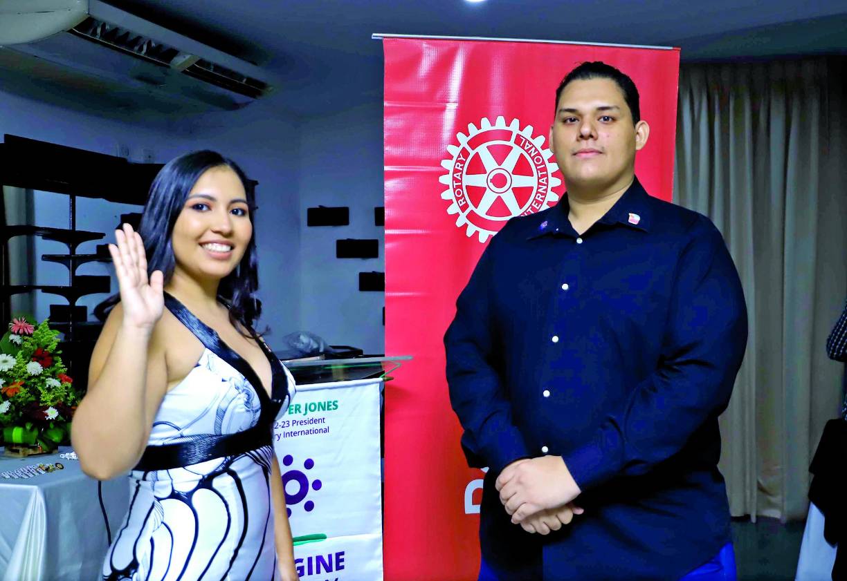 Marisol Flores prometió cumplir con el código de ética del club.