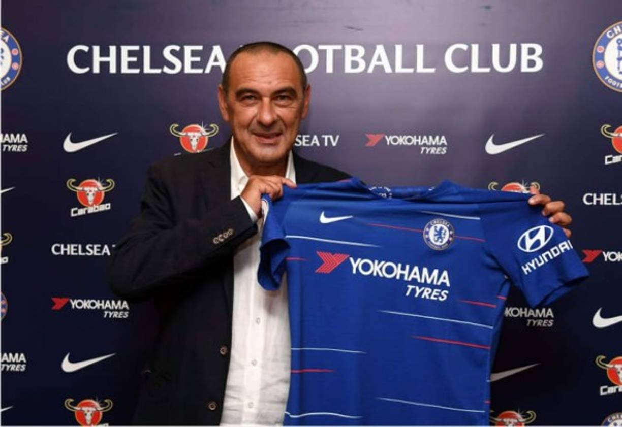 El italiano Maurizio Sarri reemplazó a su compatriota Antonio Conte como entrenador del Chelsea, tras suscribir un contrato por tres años, anunció este sábado el club inglés.