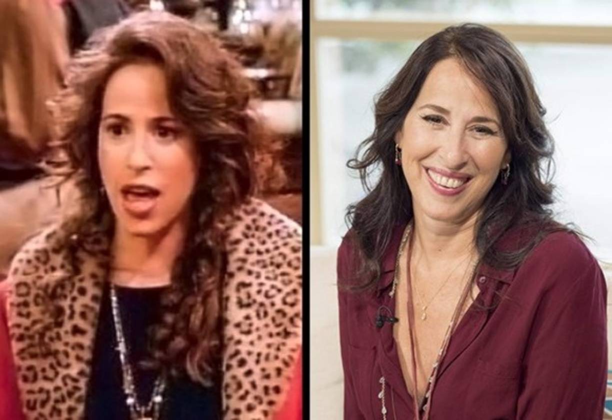 Maggie Wheeler - Janice, 'Friends'<br/><br/>Maggie se presentó para el papel de Monica Geller, en Friends. <br/><br/>A pesar de que no consiguió el papel, fue invitada a interpretar el papel de Janice Litman, un personaje recurrente que tuvo varios enredos amorosos con el personaje principal Chandler Bing.<br/>