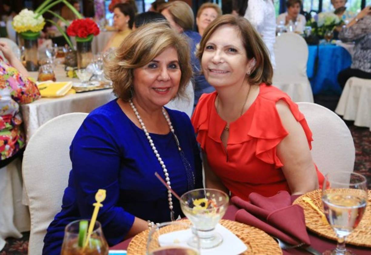 Cinthya Nasser y Samira Maalouf.