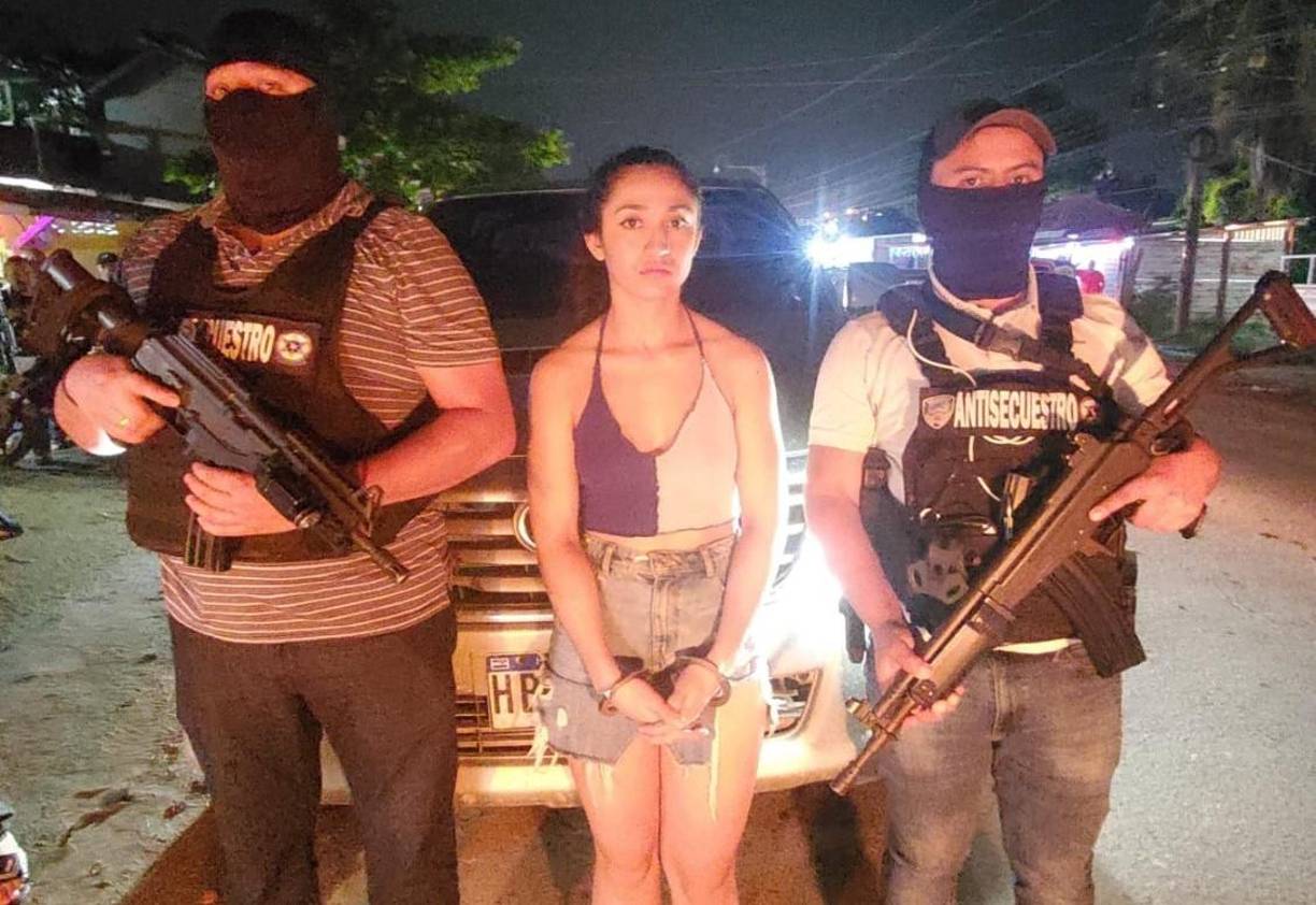 Y, por último, fue arrestada Yareli Sarahí Lemus Reyes (24 años). 